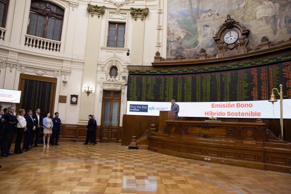 18 November 2025 - nuam exchange ring the bell for climate at the Santiago Stock Exchange